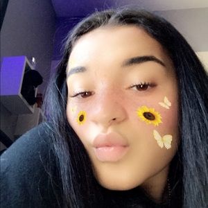 Meet your Posher, Tori